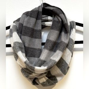 Nordstrom Cashmere - Gray striped infinity scarf